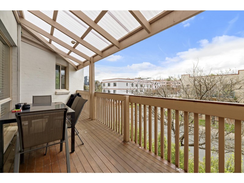 1/39 Tank Street, Phillip ACT 2606