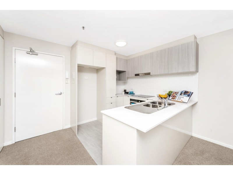 27/311 Anketell Street, Greenway ACT 2900