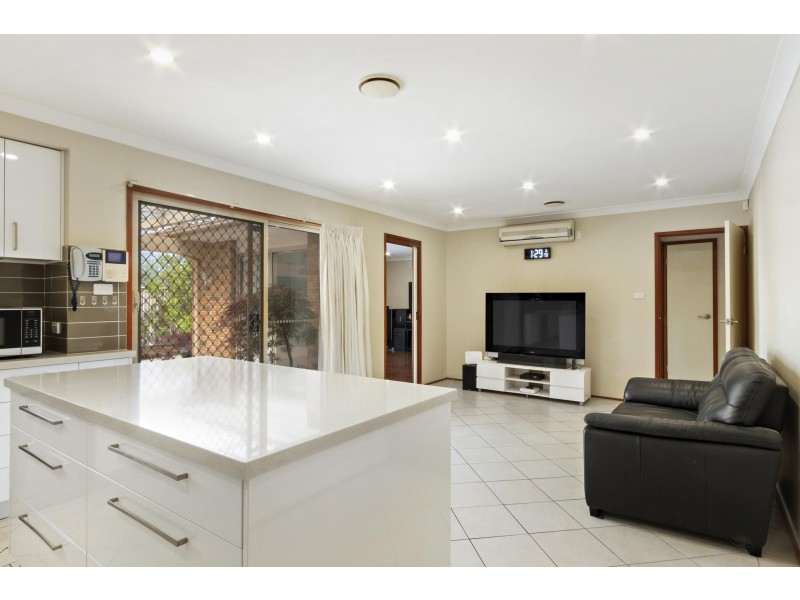 5 Krause Place, Monash ACT 2904