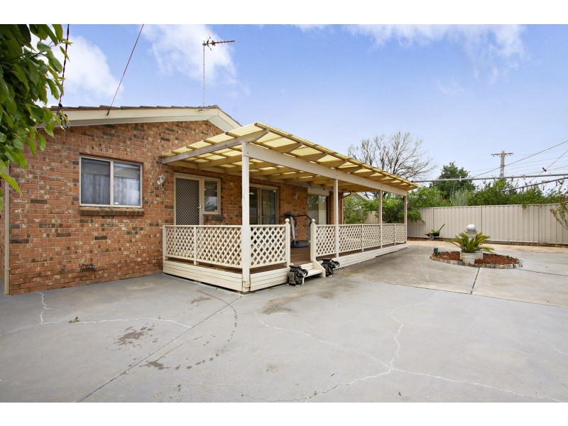 5 Krause Place, Monash ACT 2904