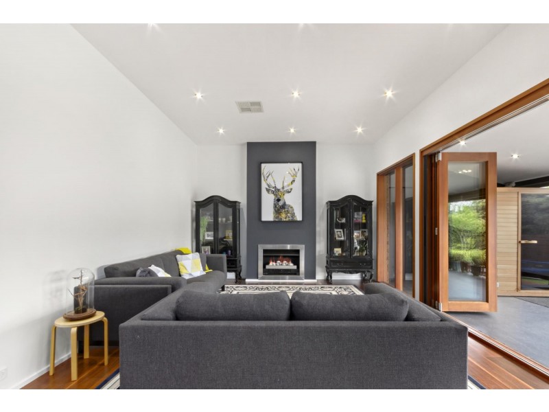 19 Sullivan Crescent, Wanniassa ACT 2903