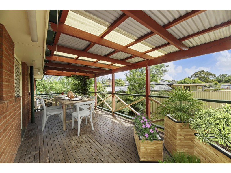 8 Dane Street, Karabar NSW 2620