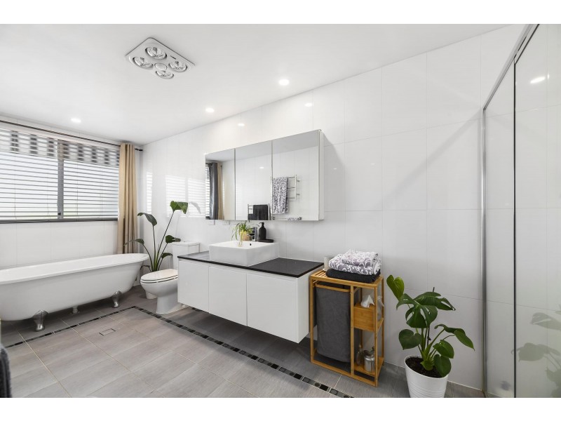 72 De Little Circuit, Greenway ACT 2900