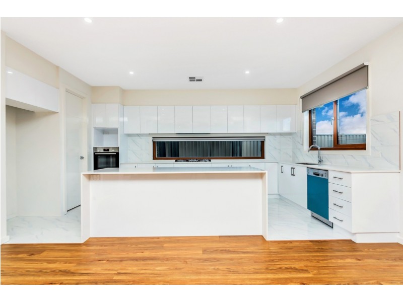 25 Montgomery Street, Googong NSW 2620