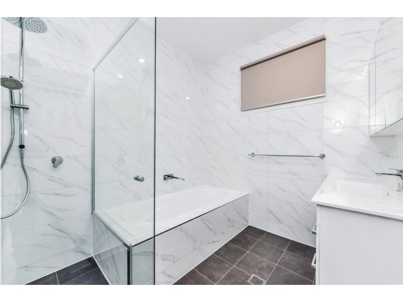 25 Montgomery Street, Googong NSW 2620