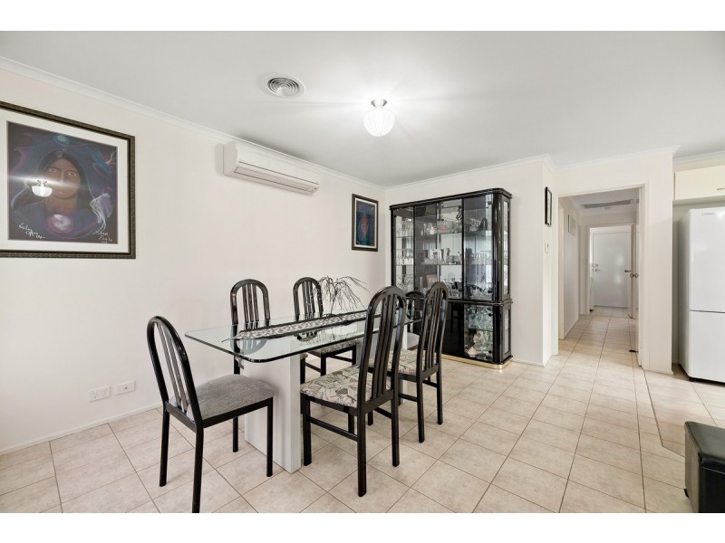 1/24 Helen Mayo Crescent, Bonython ACT 2905