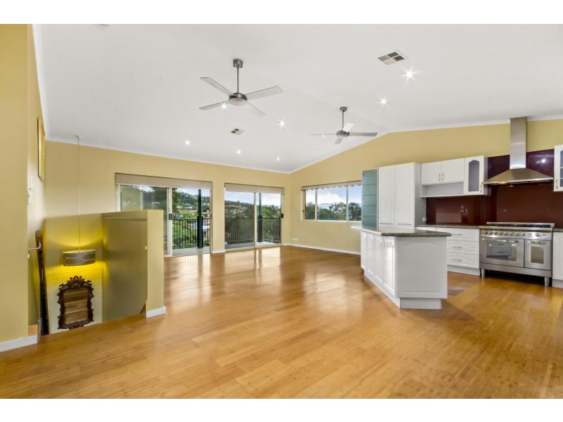 49 Downard Street, Calwell ACT 2905