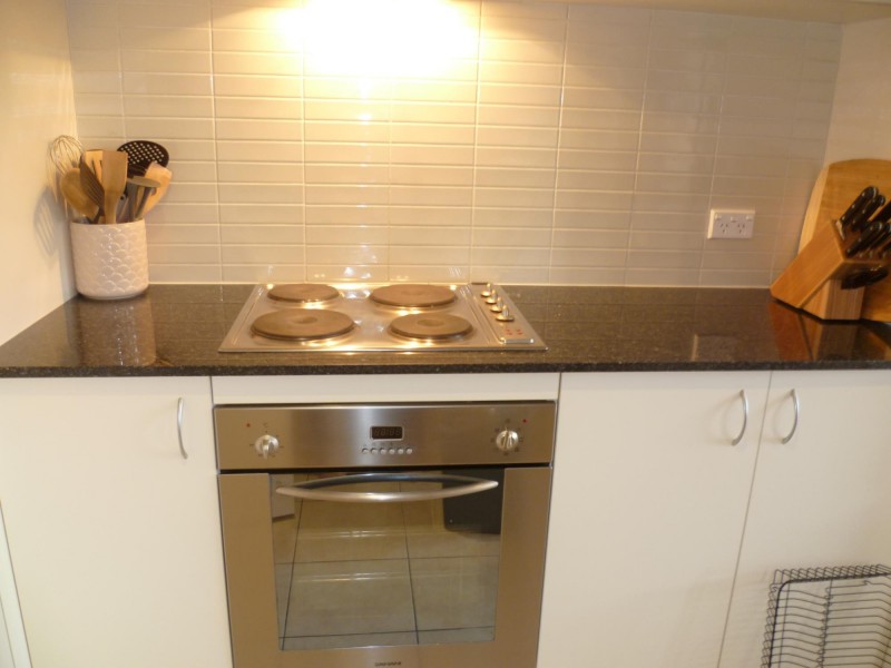 14/2 Eileen Good Street, Greenway ACT 2900