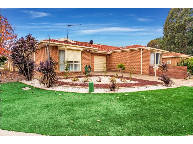 13 Nambir Court, Bonython ACT 2905