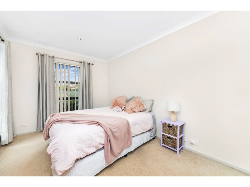 2/1 Ashley Drive, Wanniassa ACT 2903