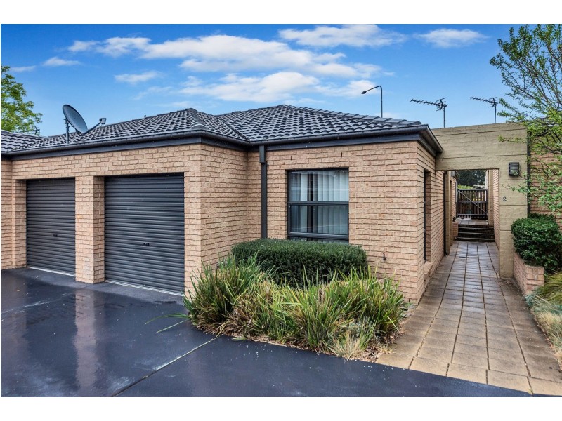 2/1 Ashley Drive, Wanniassa ACT 2903