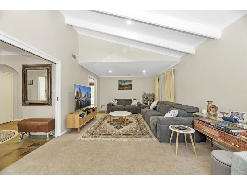 26 Appel Crescent, Fadden ACT 2904