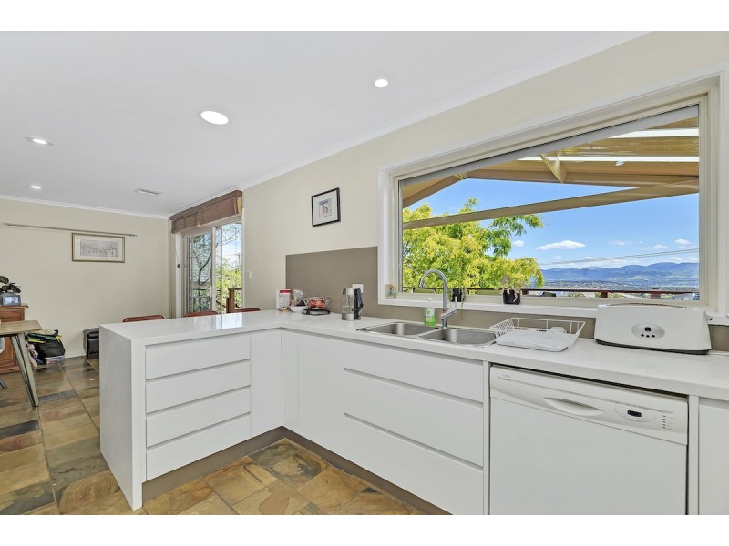 26 Appel Crescent, Fadden ACT 2904