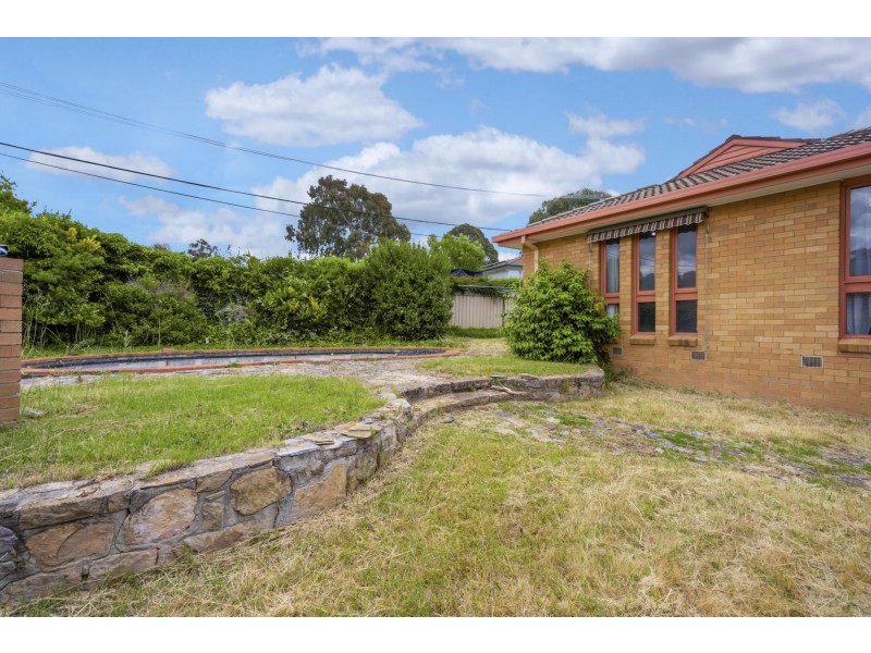 6 Valli Place, Chapman ACT 2611