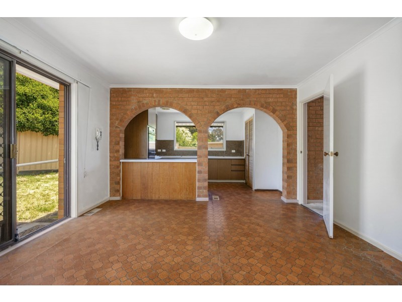 6 Valli Place, Chapman ACT 2611