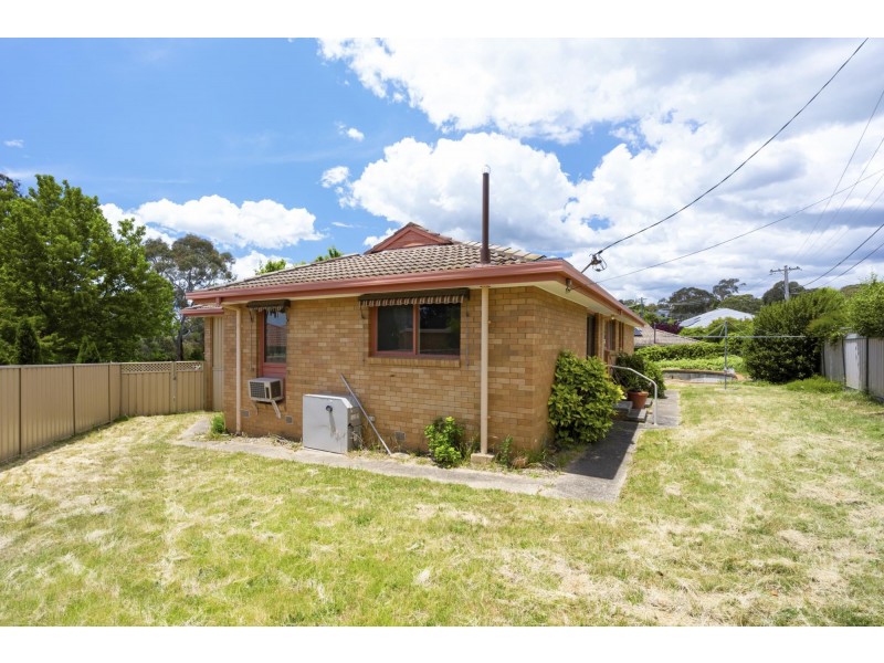 6 Valli Place, Chapman ACT 2611