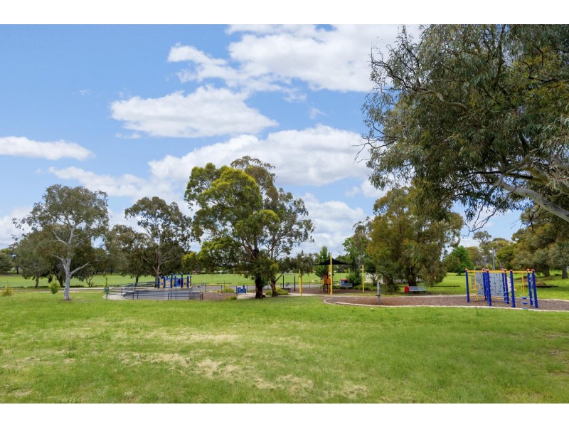 6 Valli Place, Chapman ACT 2611