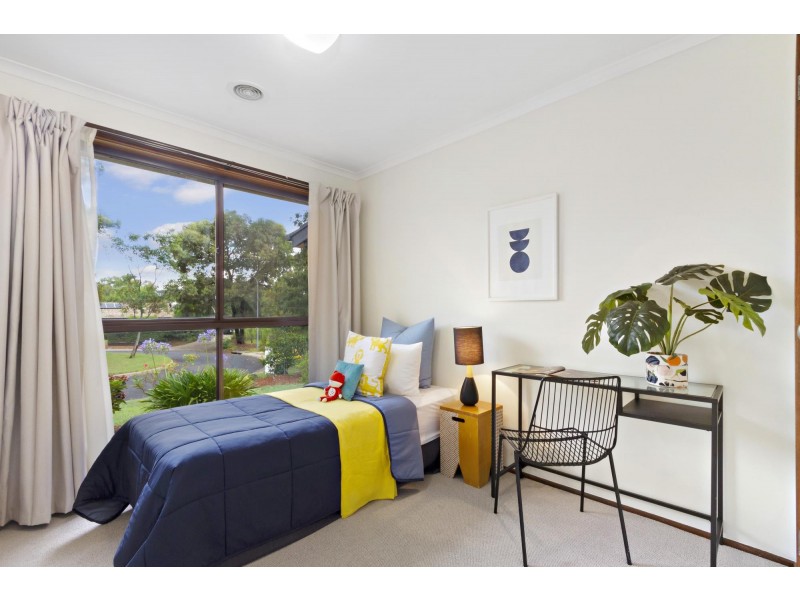 6 Corser Close, Fadden ACT 2904