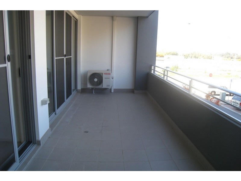 10/71 Giles Street, Kingston ACT 2604