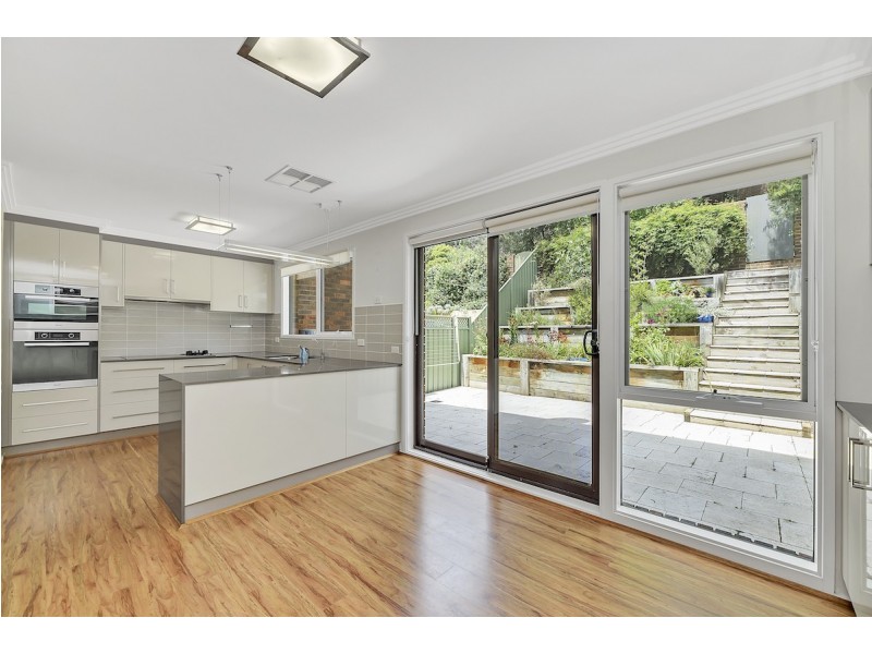 85 Rowe Place, Phillip ACT 2606