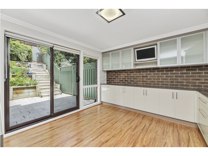 85 Rowe Place, Phillip ACT 2606