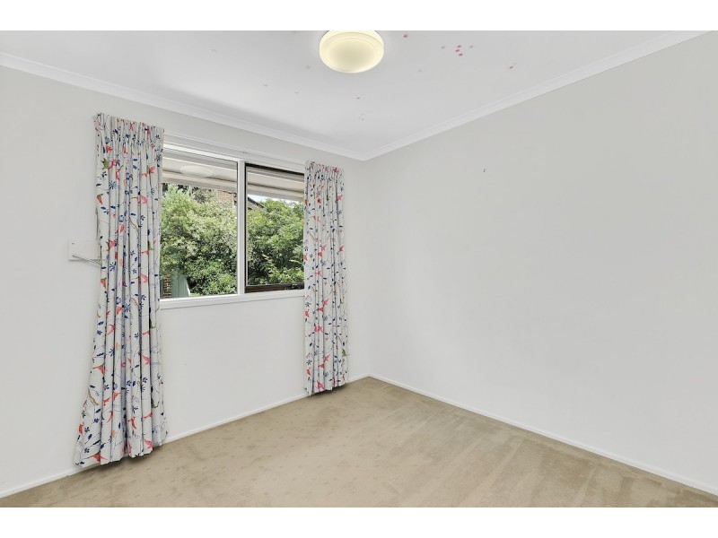 85 Rowe Place, Phillip ACT 2606