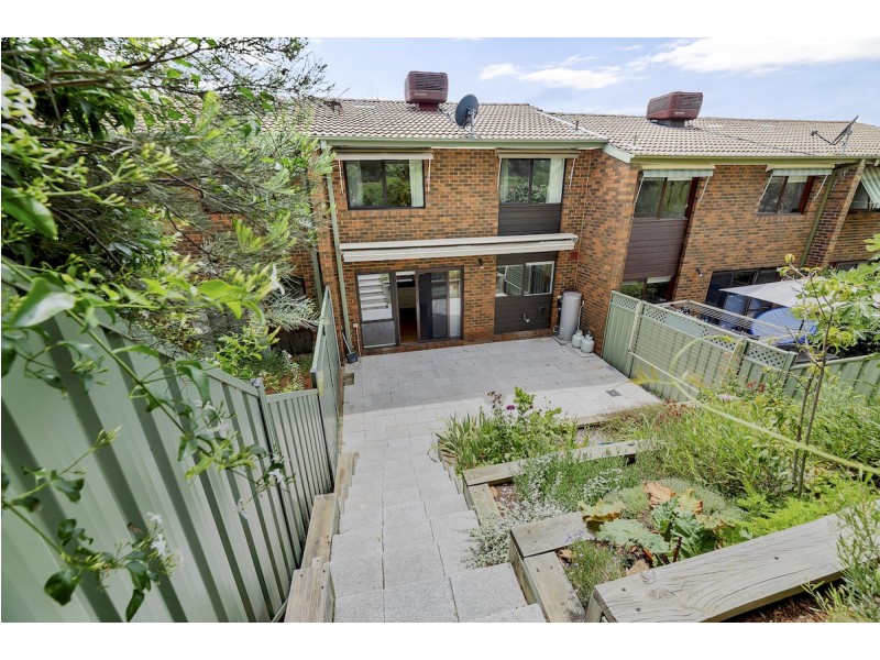 85 Rowe Place, Phillip ACT 2606