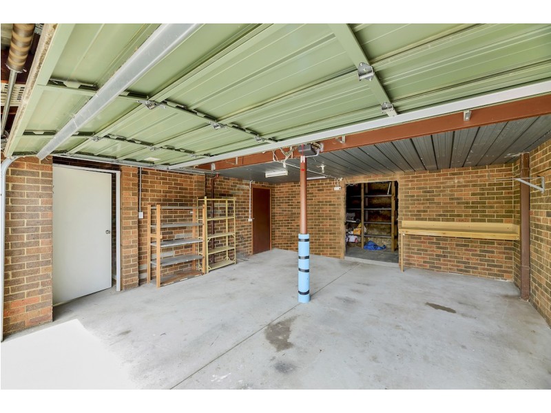 85 Rowe Place, Phillip ACT 2606