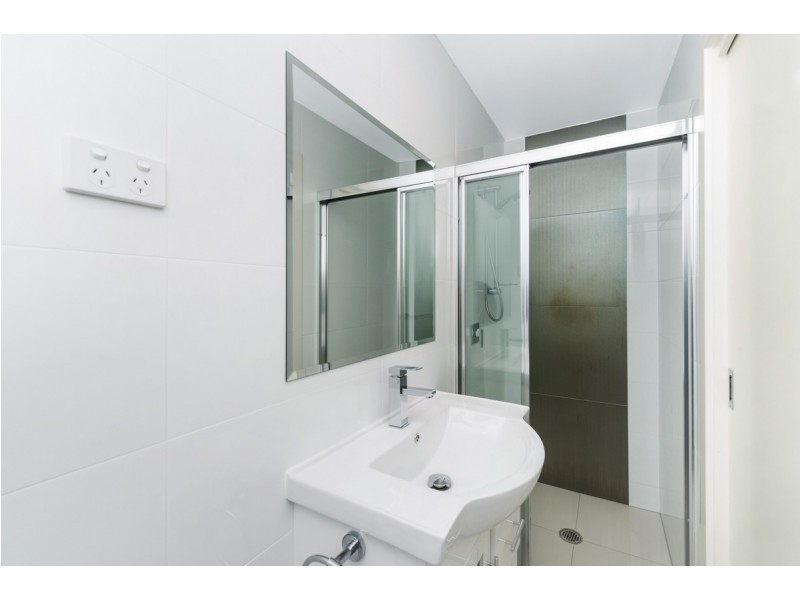 16/81 McWhae Circuit, Wanniassa ACT 2903