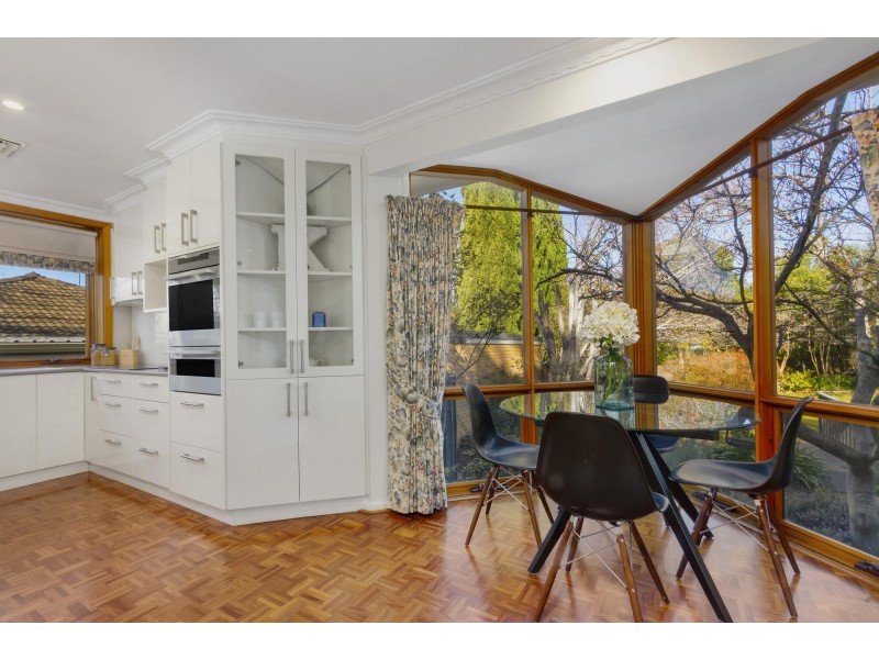 9 Dennes Place, Lyons ACT 2606