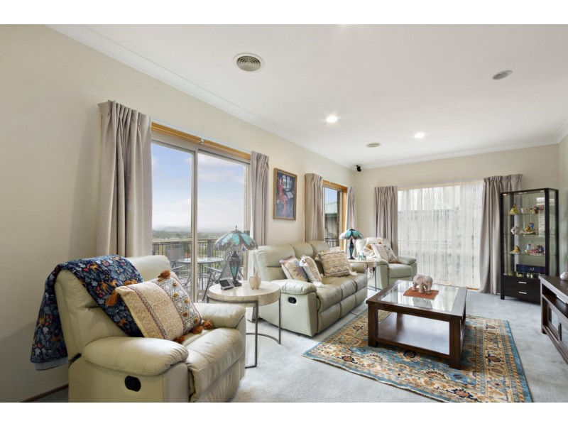 8 Mighell Place, Theodore ACT 2905