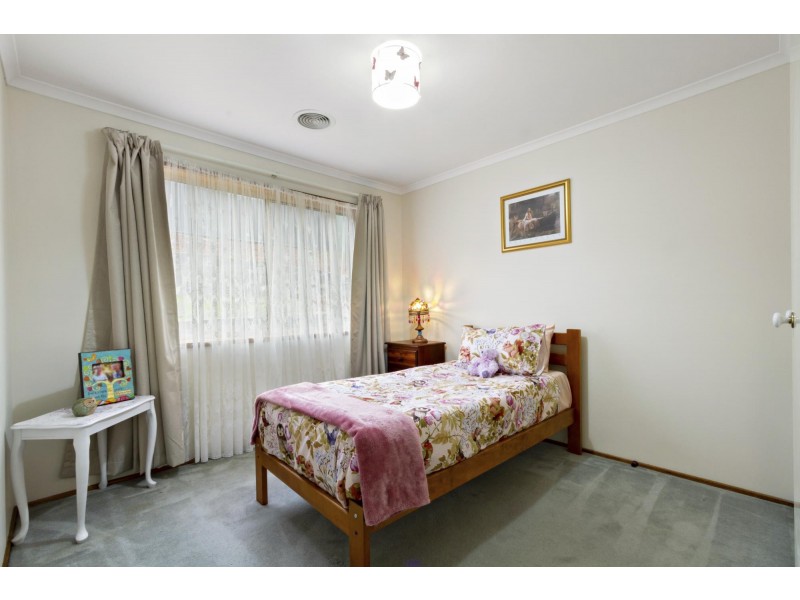 8 Mighell Place, Theodore ACT 2905