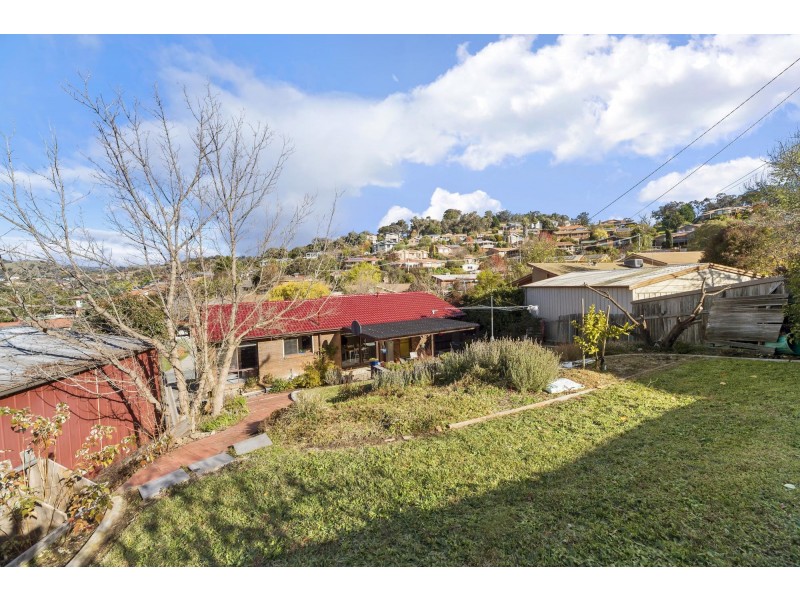 4 Creswick Place, Calwell ACT 2905