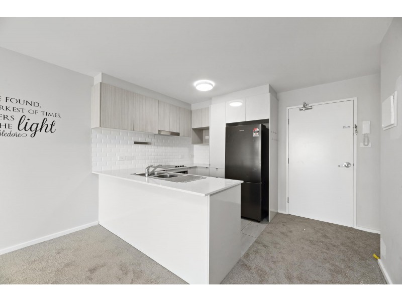 245/12 Limburg Way, Greenway ACT 2900