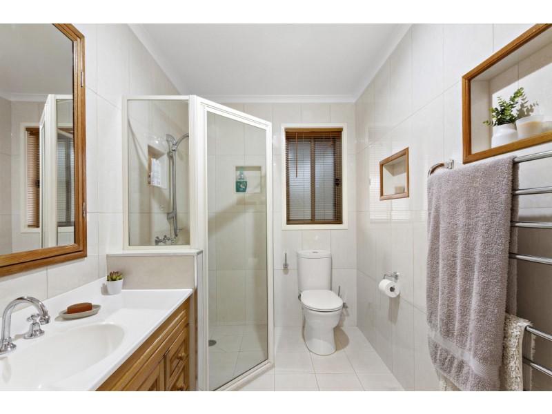 1 Tuckson Place, Conder ACT 2906
