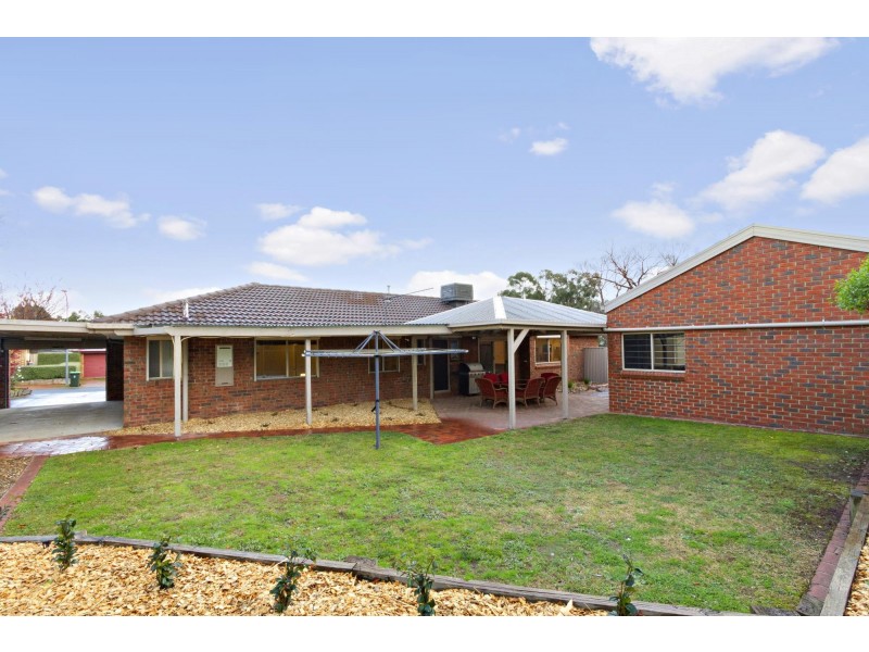 1 Tuckson Place, Conder ACT 2906