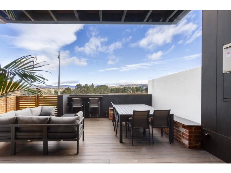 7/1 Rowland Rees Crescent, Greenway ACT 2900