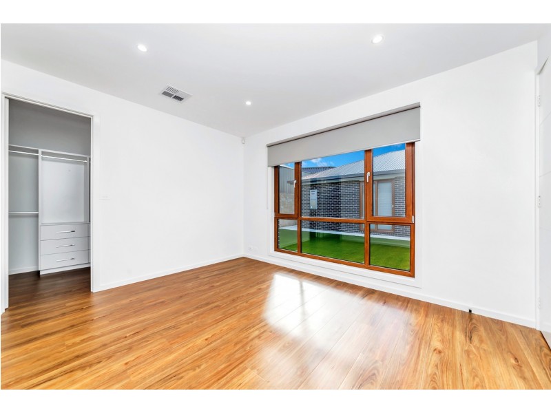 25 Montgomery Avenue, Googong NSW 2620