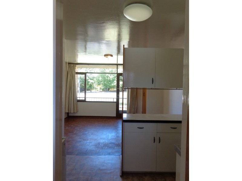 2/62 Launceston Street, Lyons ACT 2606