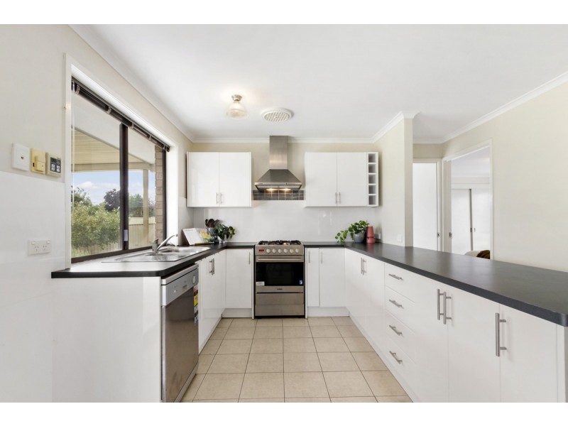 118 Louisa Lawson Crescent, Gilmore ACT 2905