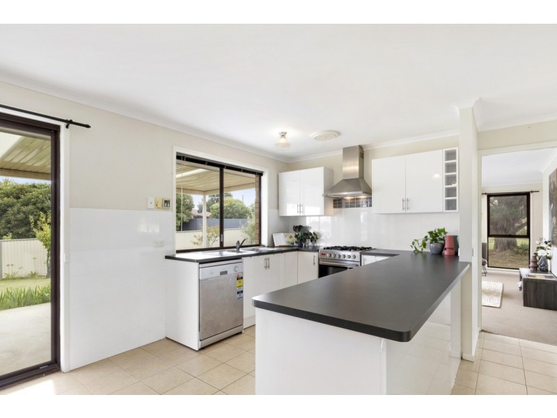 118 Louisa Lawson Crescent, Gilmore ACT 2905