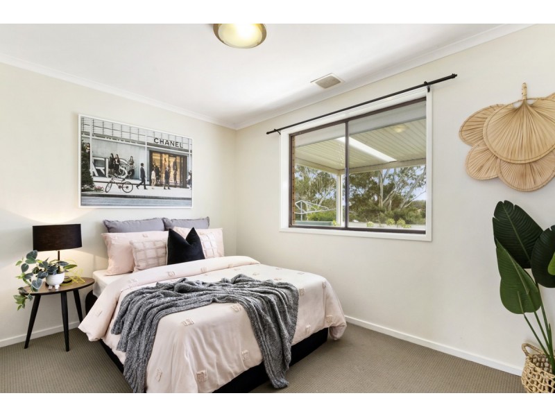 118 Louisa Lawson Crescent, Gilmore ACT 2905