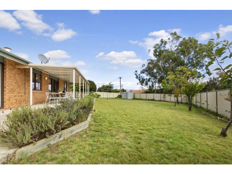 118 Louisa Lawson Crescent, Gilmore ACT 2905