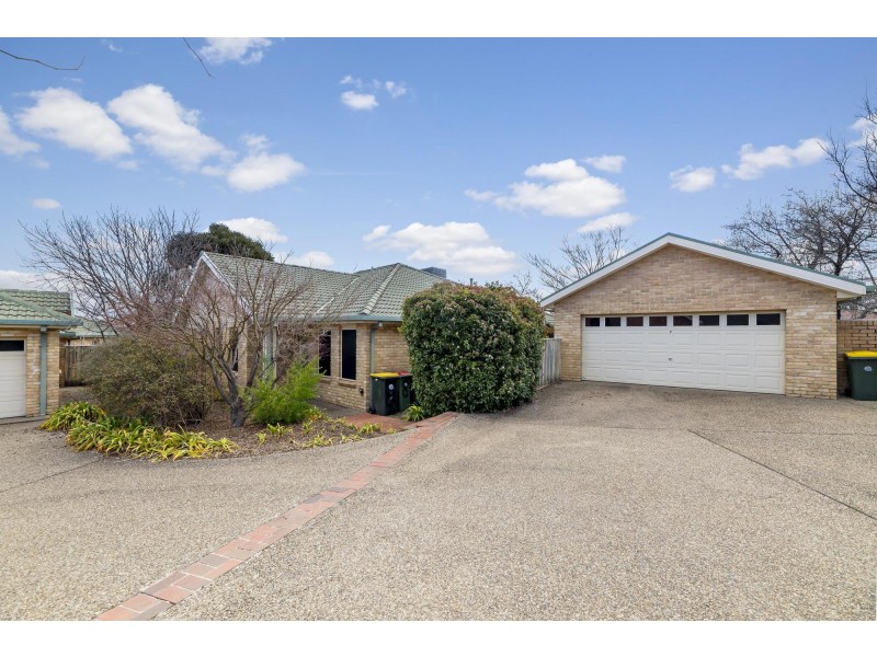 8/68 Bicentennial Drive, Jerrabomberra NSW 2619
