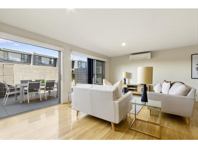 13/35 Oakden Street, Greenway ACT 2900