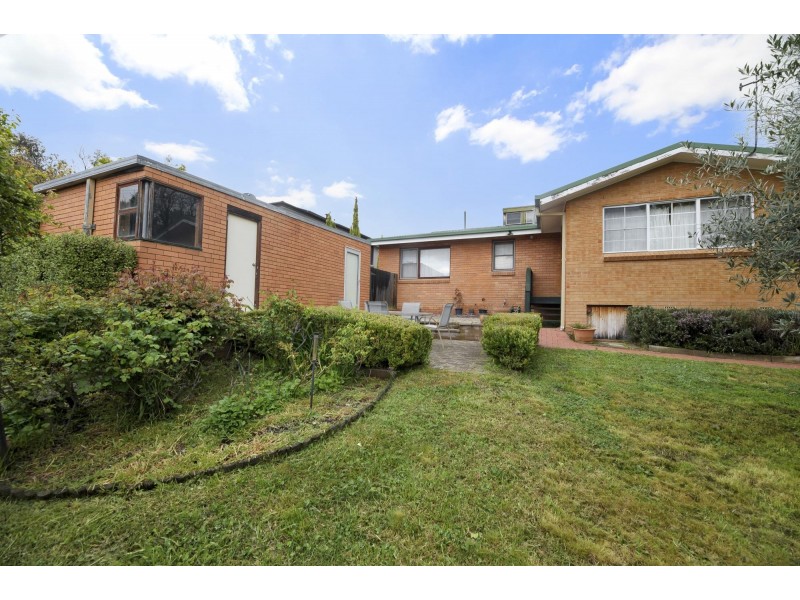 3 McCay Place, Pearce ACT 2607