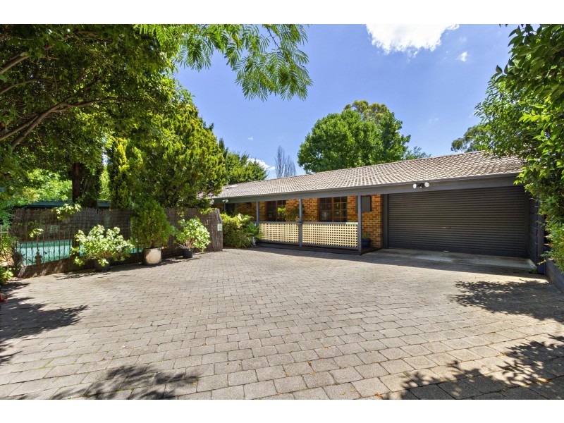 8 Howell Place, Gowrie ACT 2904