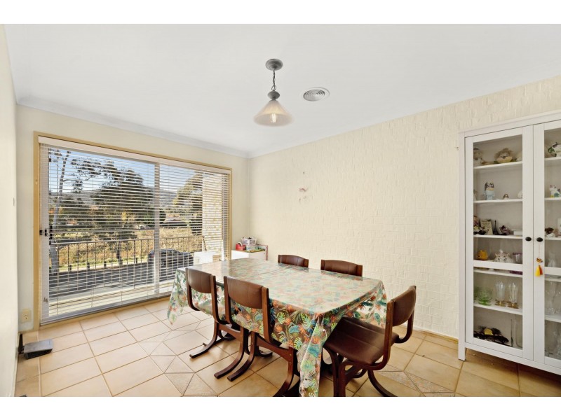 26 Darcy Close, Gordon ACT 2906