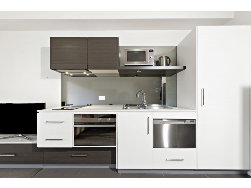 16/56 Cowlishaw Street, Greenway ACT 2900