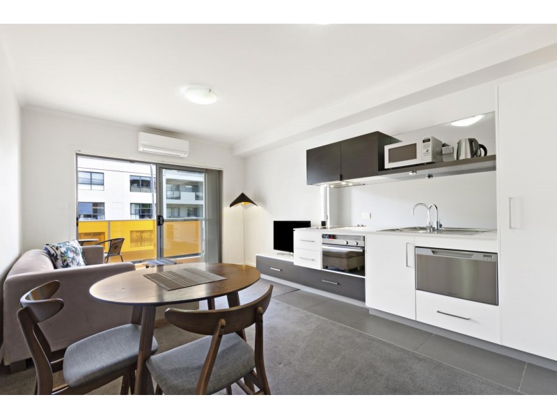 16/56 Cowlishaw Street, Greenway ACT 2900